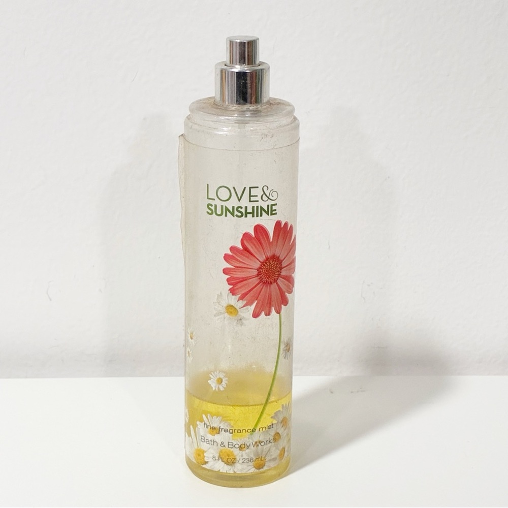 Bath & Body Works  LOVE & SUNSHINE‎ Fine Fragrance Mist 8 FLOz